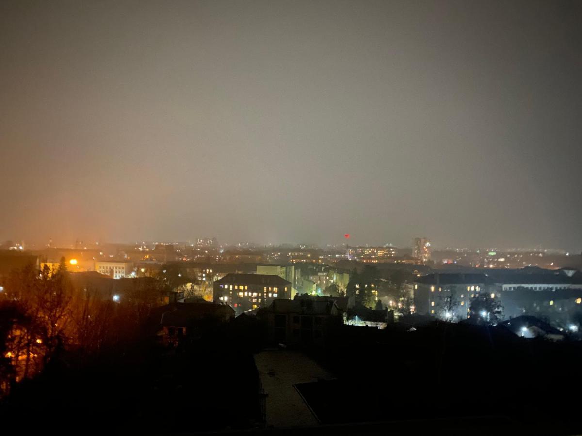 Панорамні Апартаменти ウージュホロド エクステリア 写真